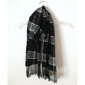 Tartan Black/Red/White Scarf